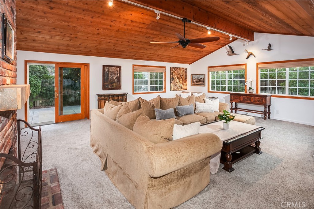 MLS #SR25271418 image #6