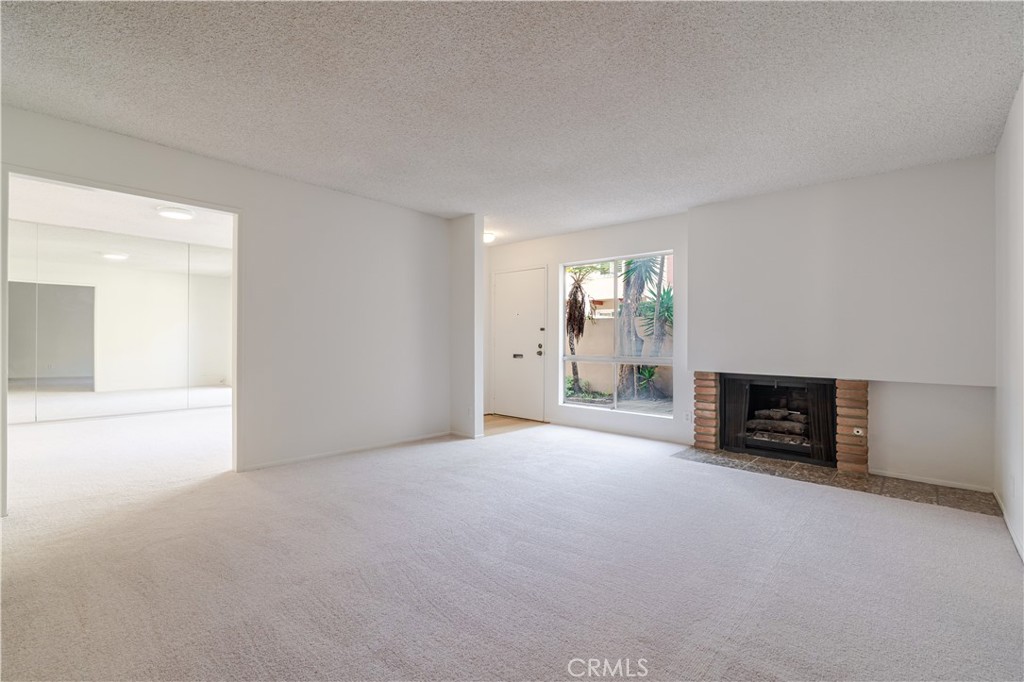 MLS #SR25271439 image #2