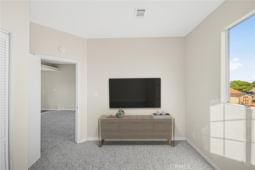 MLS #SR25271458 image #19