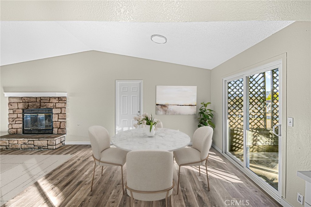 MLS #SR25271458 image #5