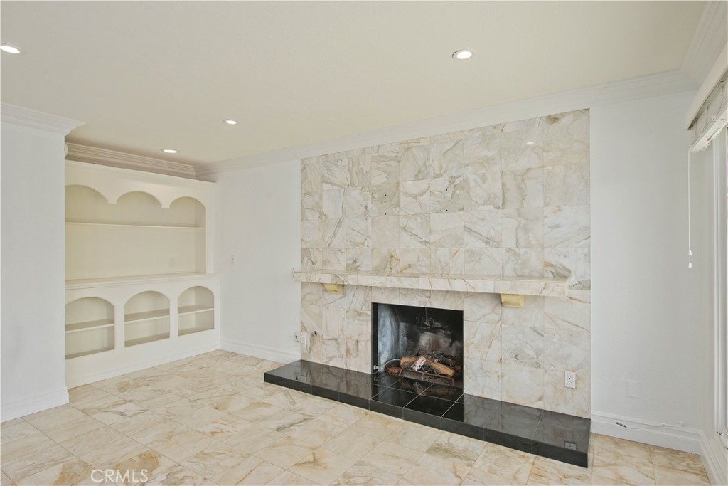 MLS #SR25271460 image #12