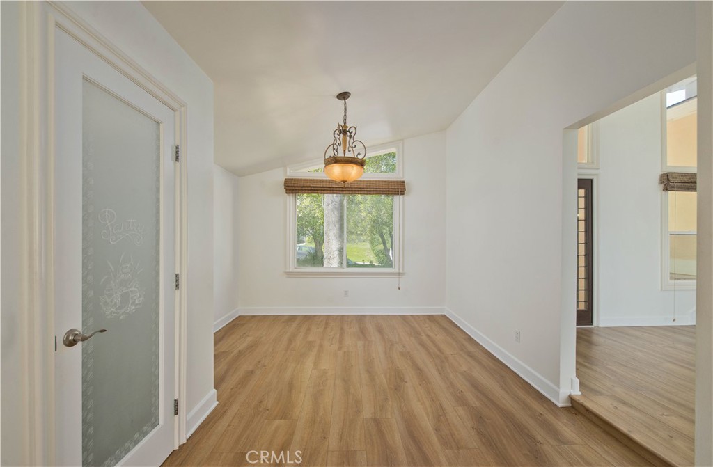 MLS #SR25271460 image #8