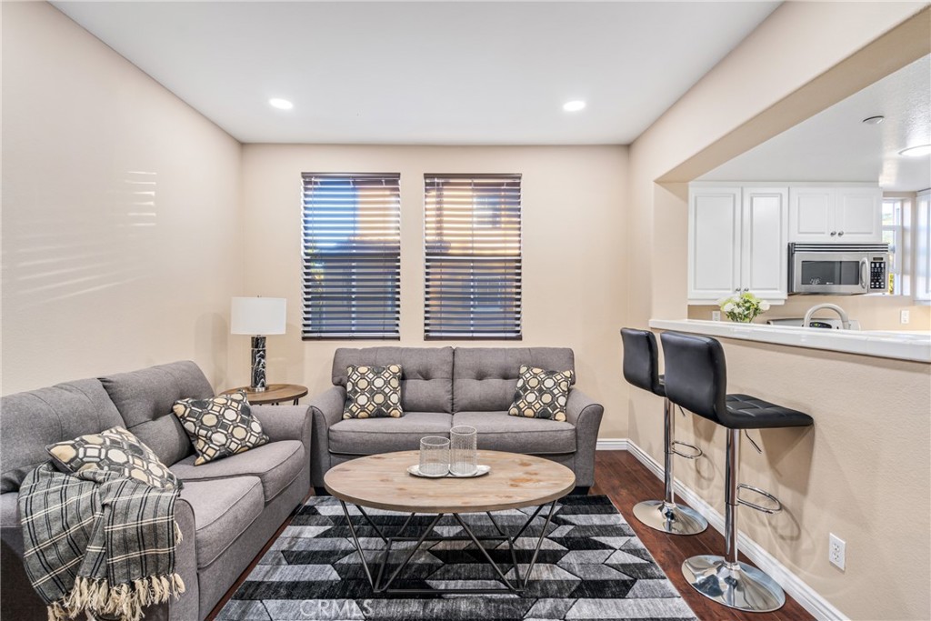 MLS #SR25271546 image #2