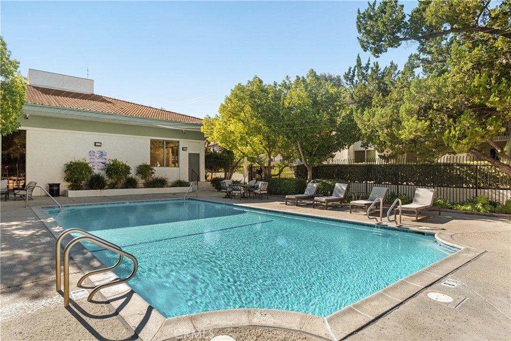 MLS #SR25271552 image #18