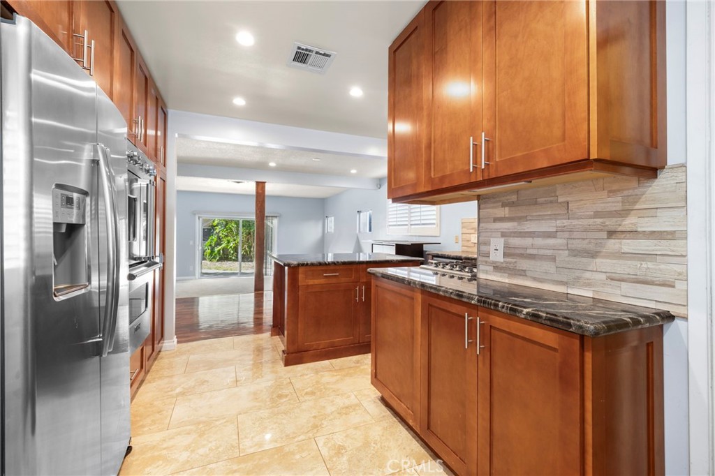 MLS #SR25271573 image #9