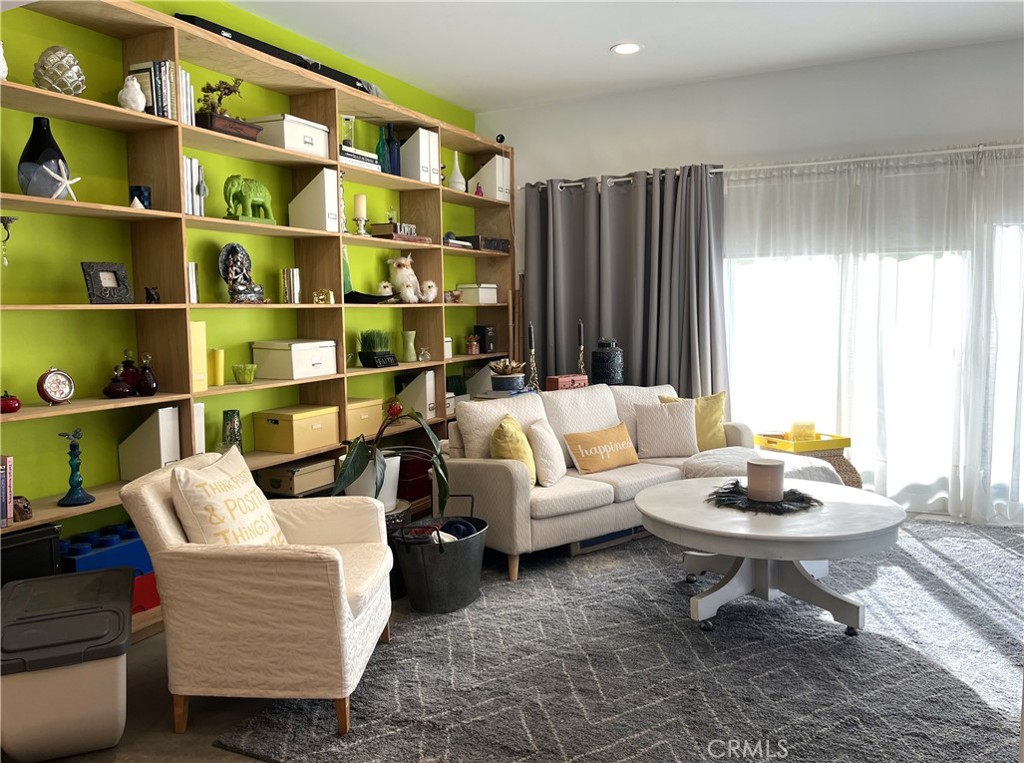 MLS #SR25271597 image #2