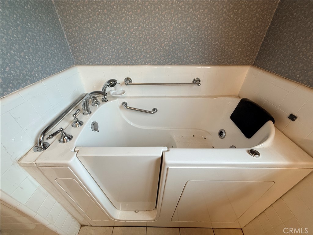 MLS #SR25271635 image #34