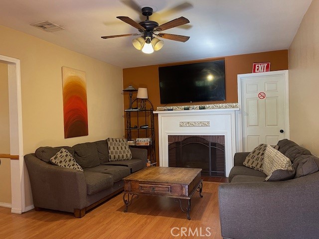 MLS #SR25271682 image #8