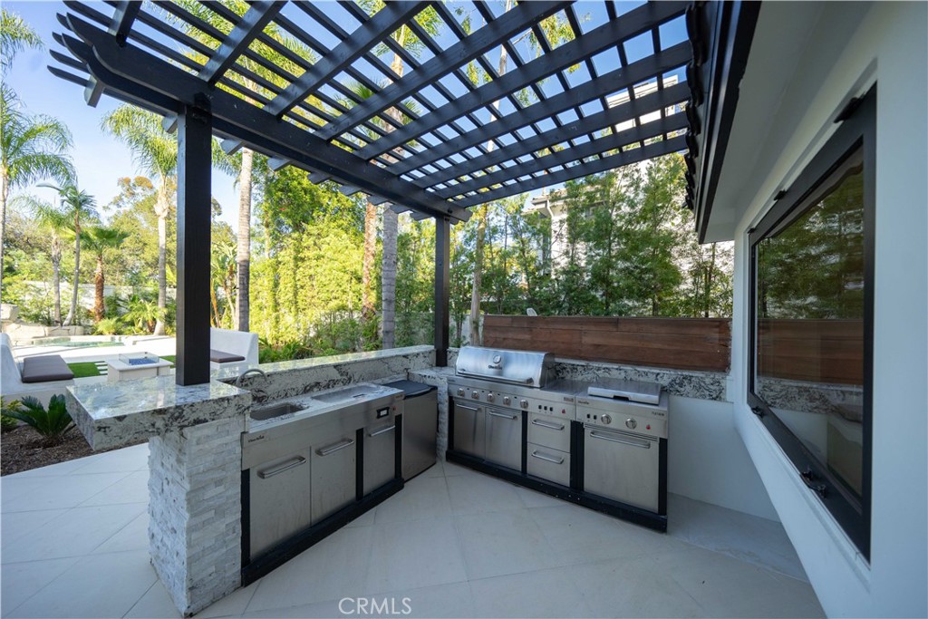 MLS #SR25271686 image #7