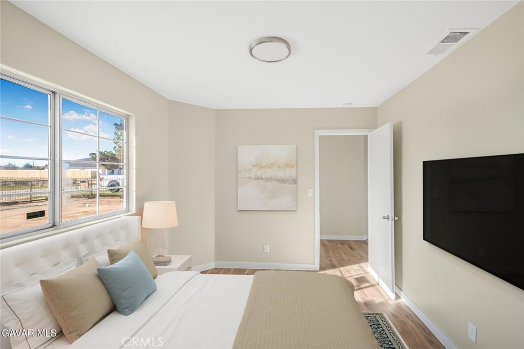 MLS #SR25271689 image #13