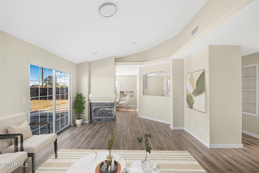 MLS #SR25271689 image #2