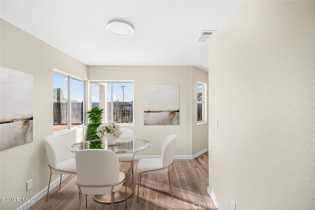 MLS #SR25271689 image #5