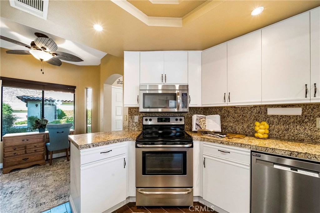 MLS #SR25271717 image #11