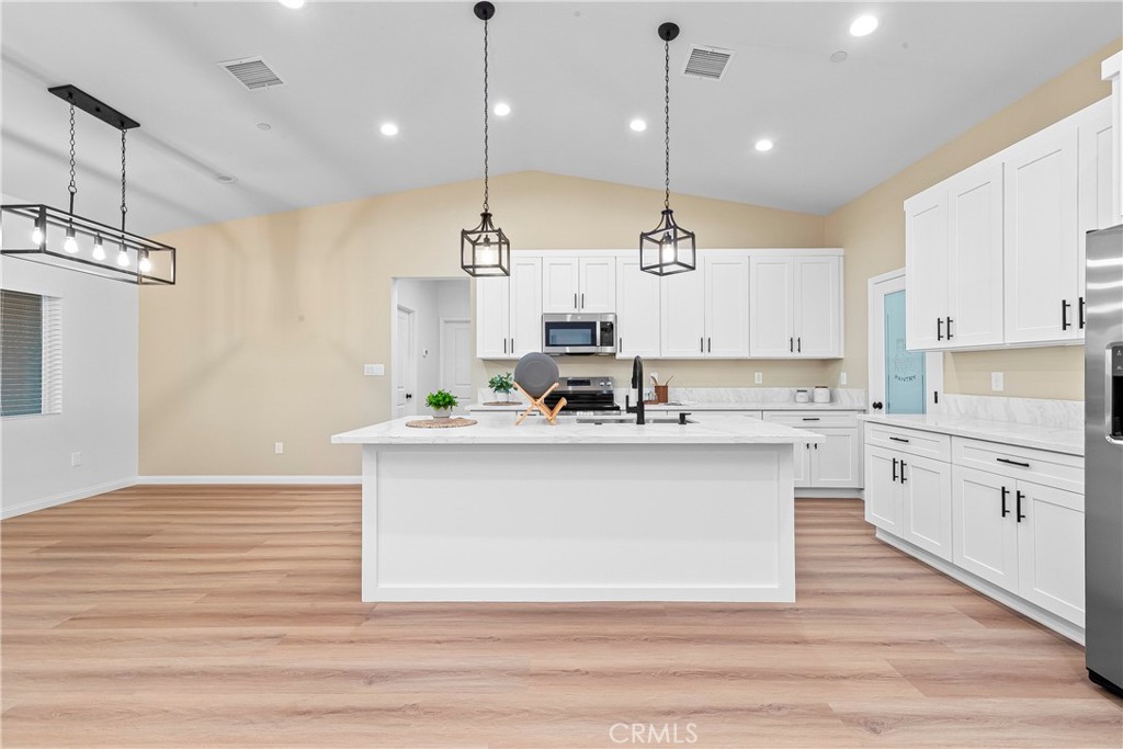 MLS #SR25271807 image #11