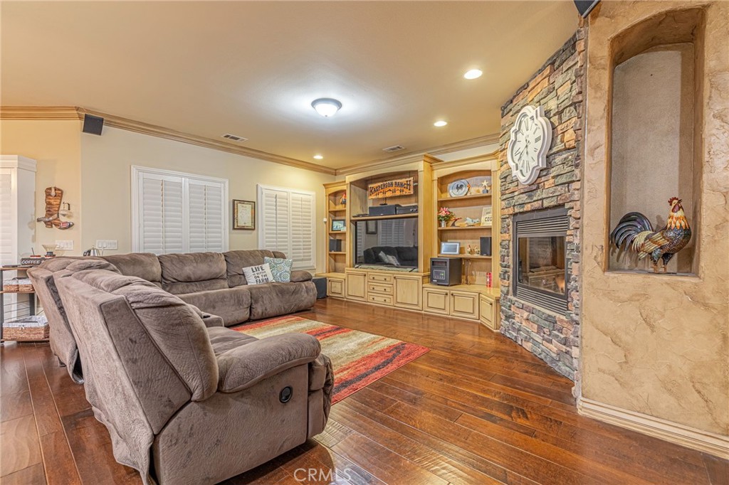 MLS #SR25271829 image #20