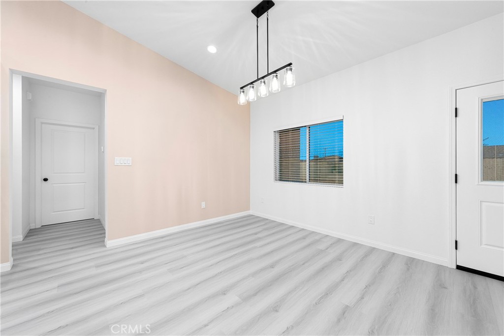 MLS #SR25271834 image #10