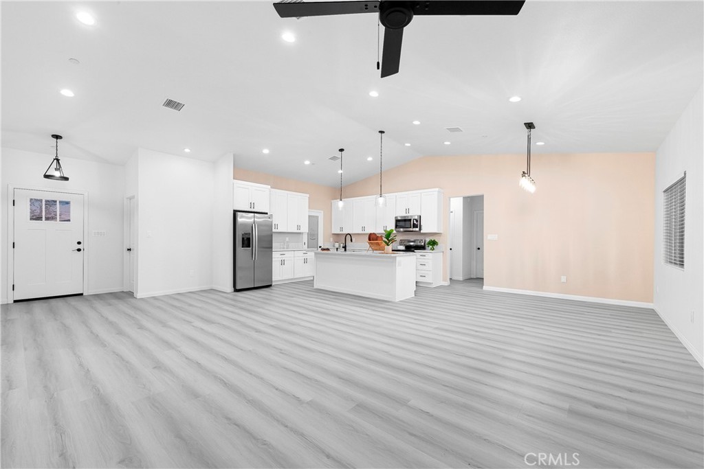 MLS #SR25271834 image #9