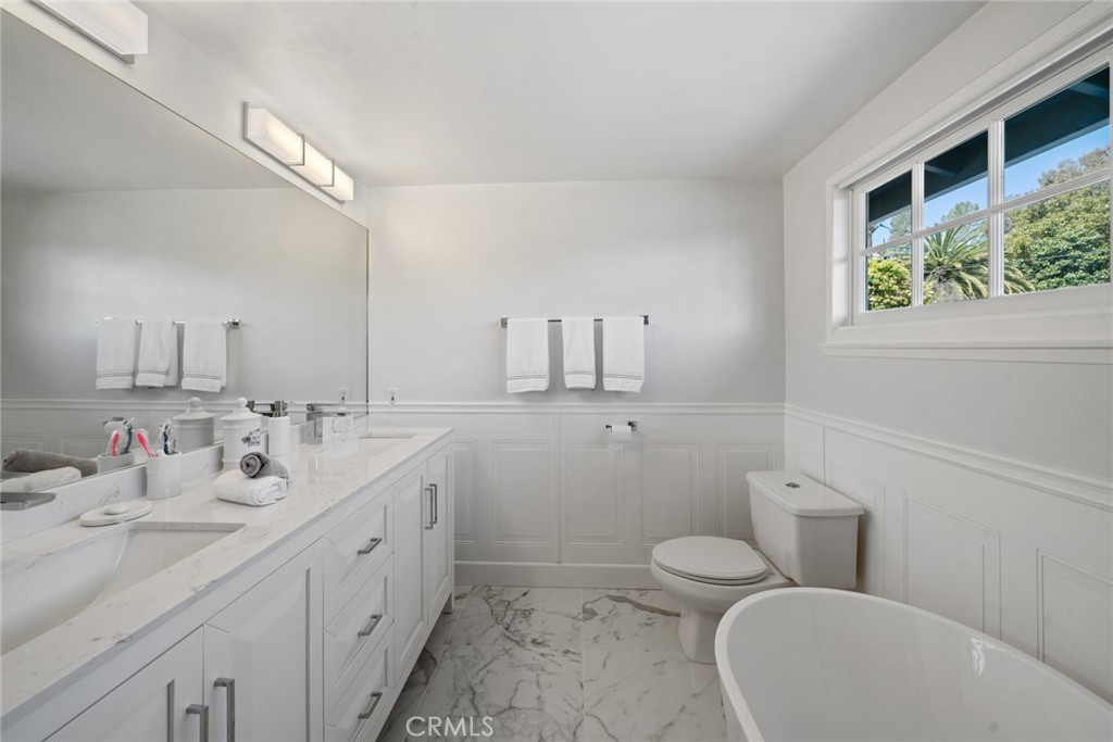 MLS #SR25271857 image #16