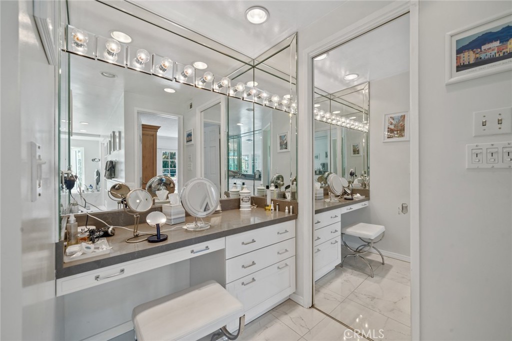 MLS #SR25271857 image #8