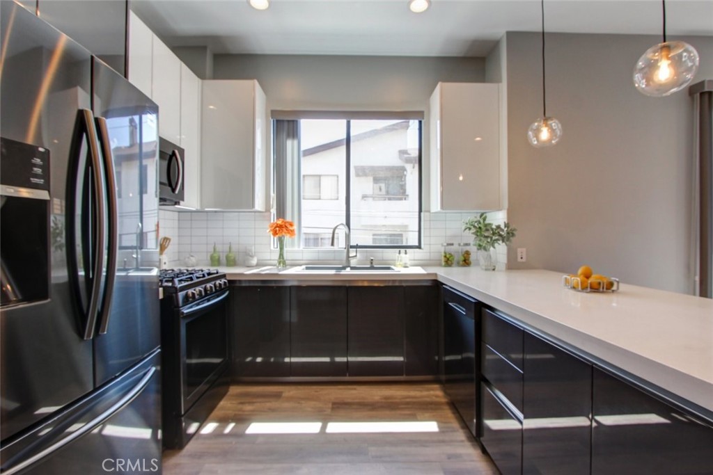 MLS #SR25271868 image #1