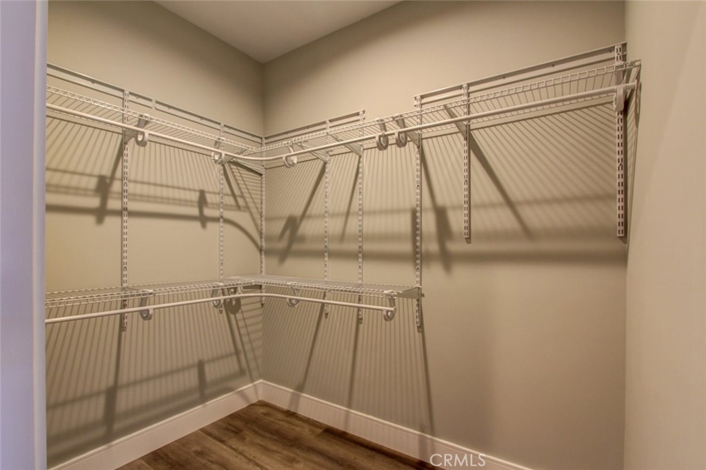 MLS #SR25271868 image #12