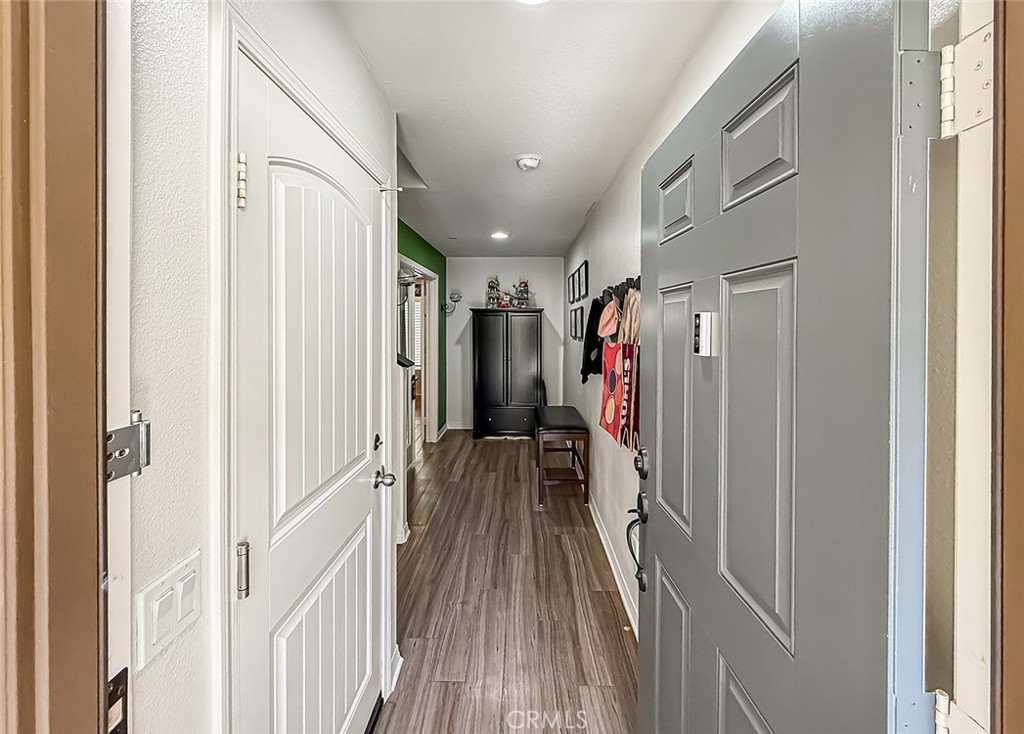 MLS #SR25271889 image #6