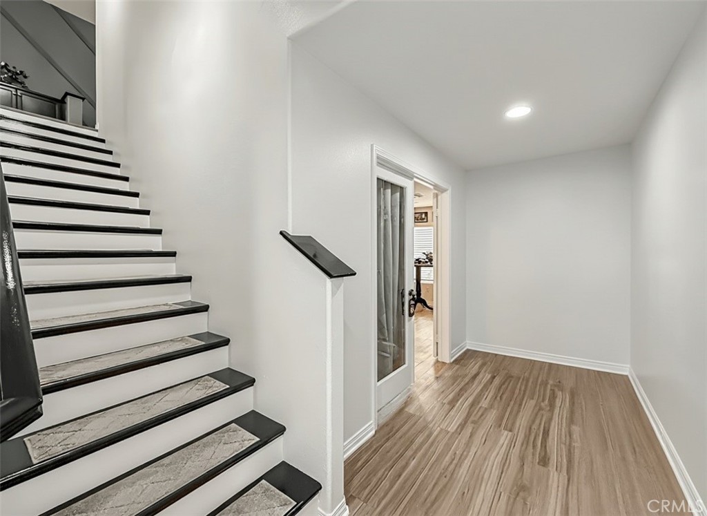 MLS #SR25271889 image #7