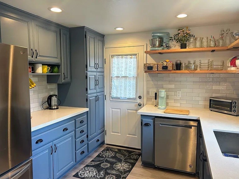 MLS #SR25271902 image #5