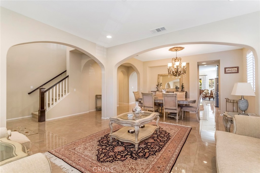 MLS #SR25271905 image #4