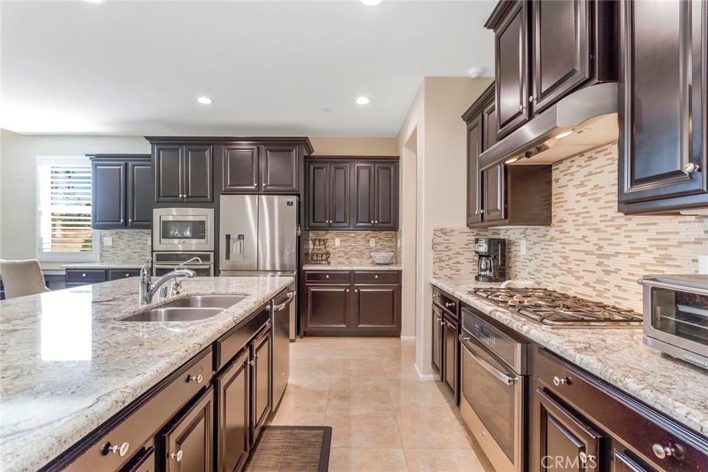 MLS #SR25271905 image #8