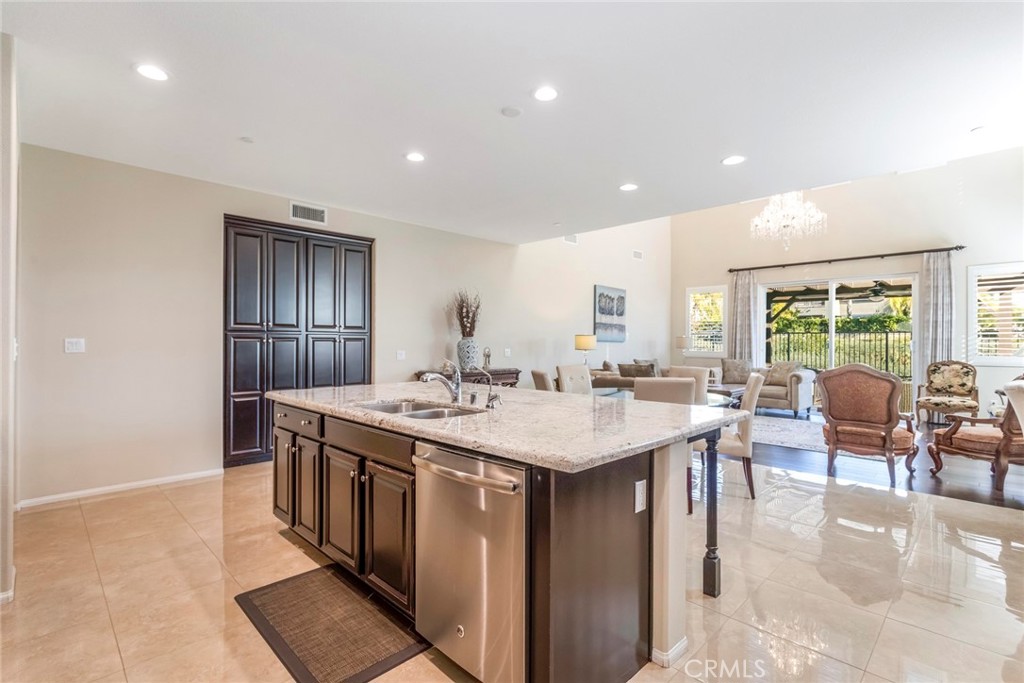 MLS #SR25271905 image #9