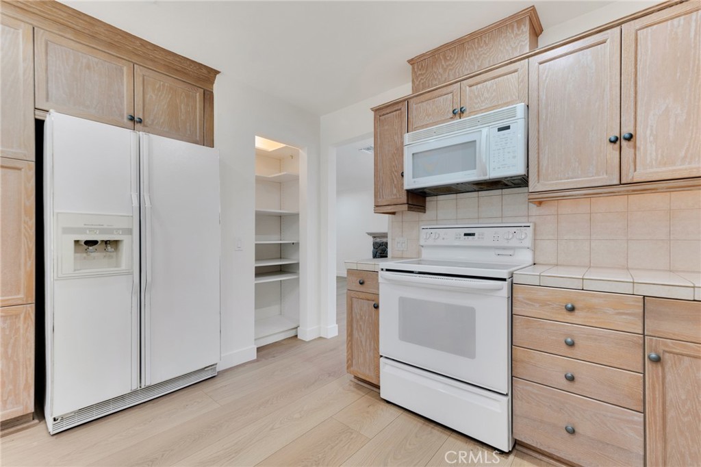 MLS #SR25271931 image #9