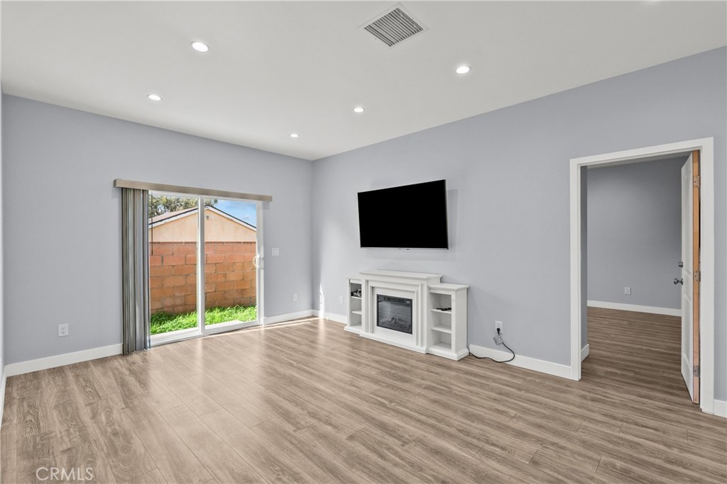 MLS #SR25271971 image #10