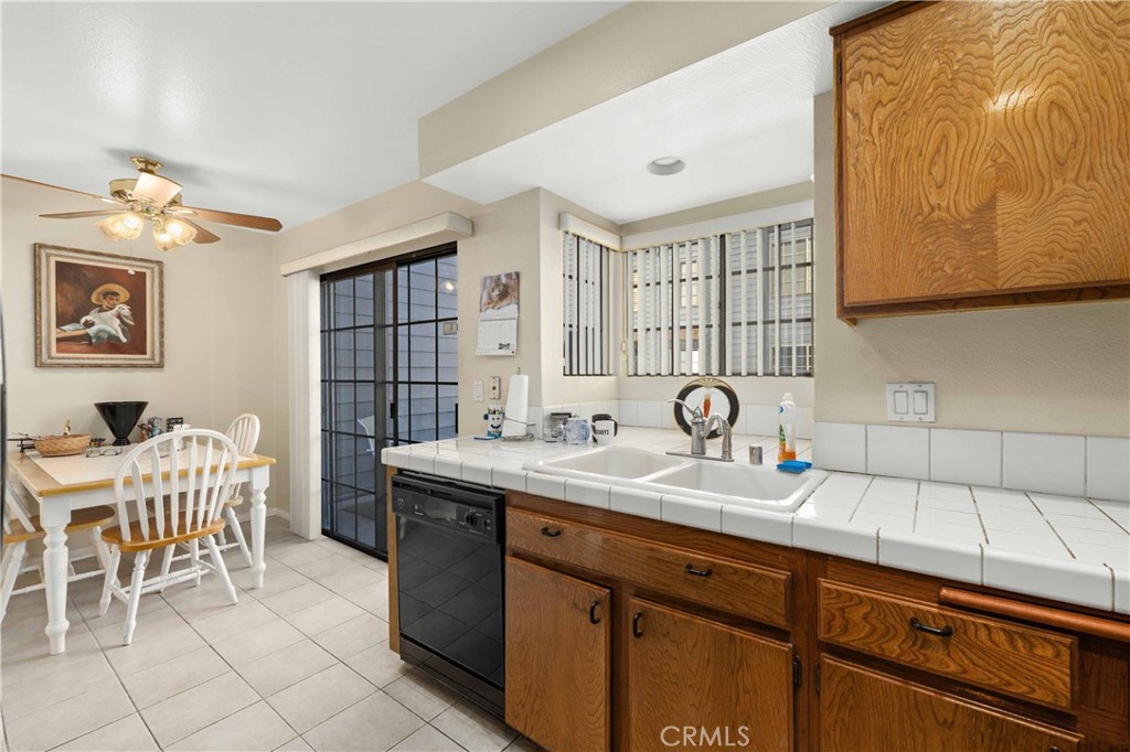 MLS #SR25271987 image #5