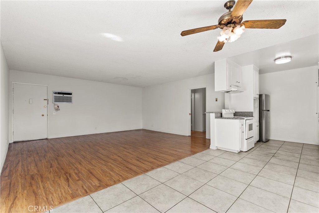 MLS #SR25272030 image #3