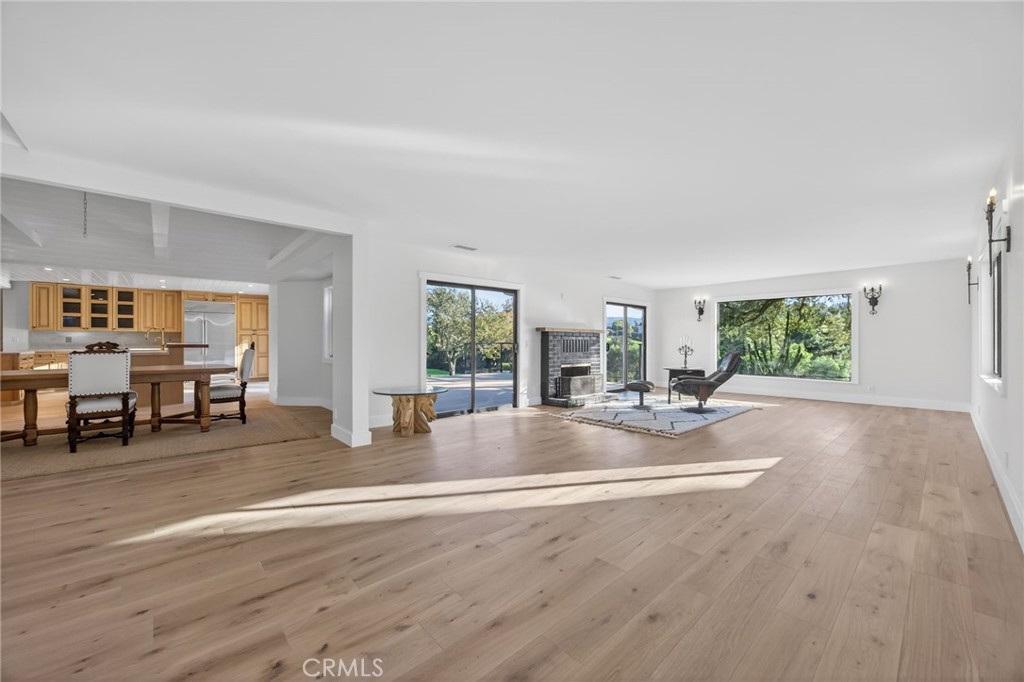 MLS #SR25272035 image #12