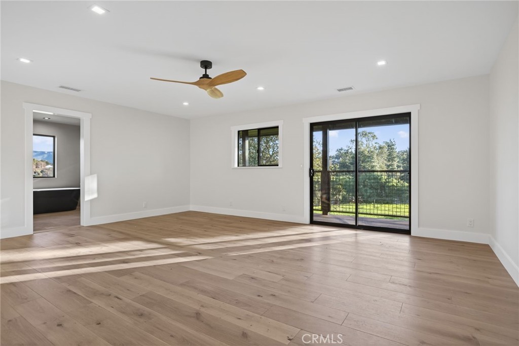 MLS #SR25272035 image #5