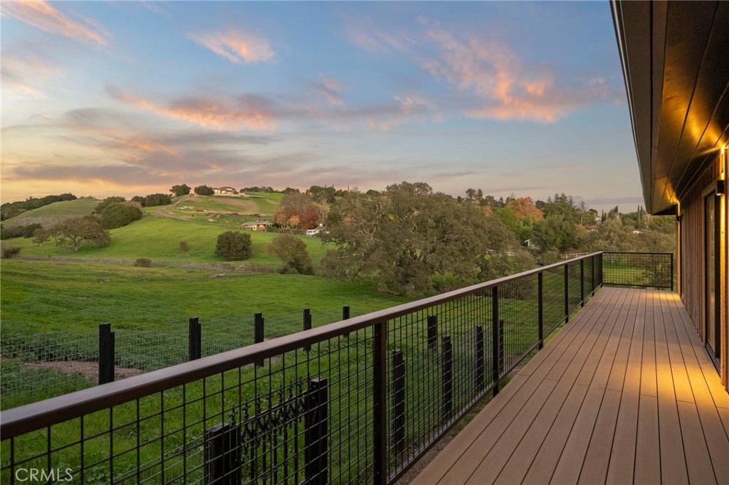 MLS #SR25272035 image #9