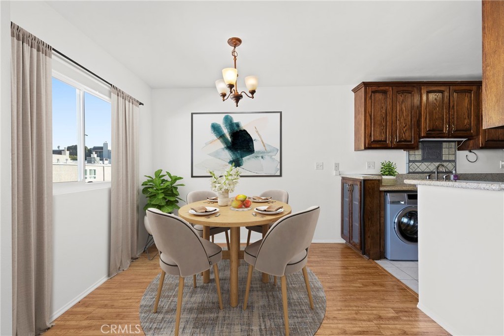 MLS #SR25272037 image #1