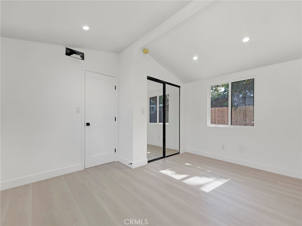 MLS #SR25272066 image #5