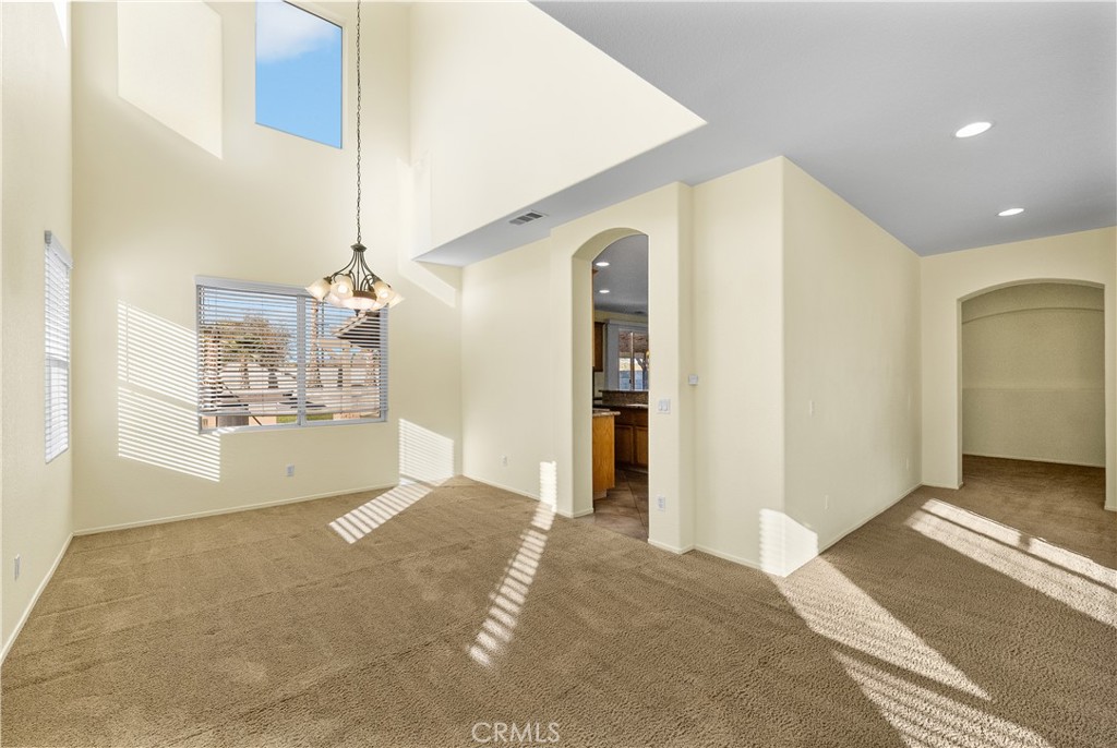 MLS #SR25272096 image #13