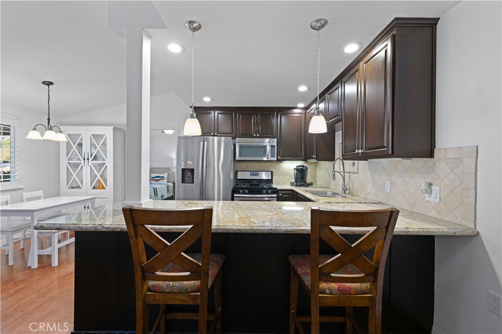 MLS #SR25272125 image #8