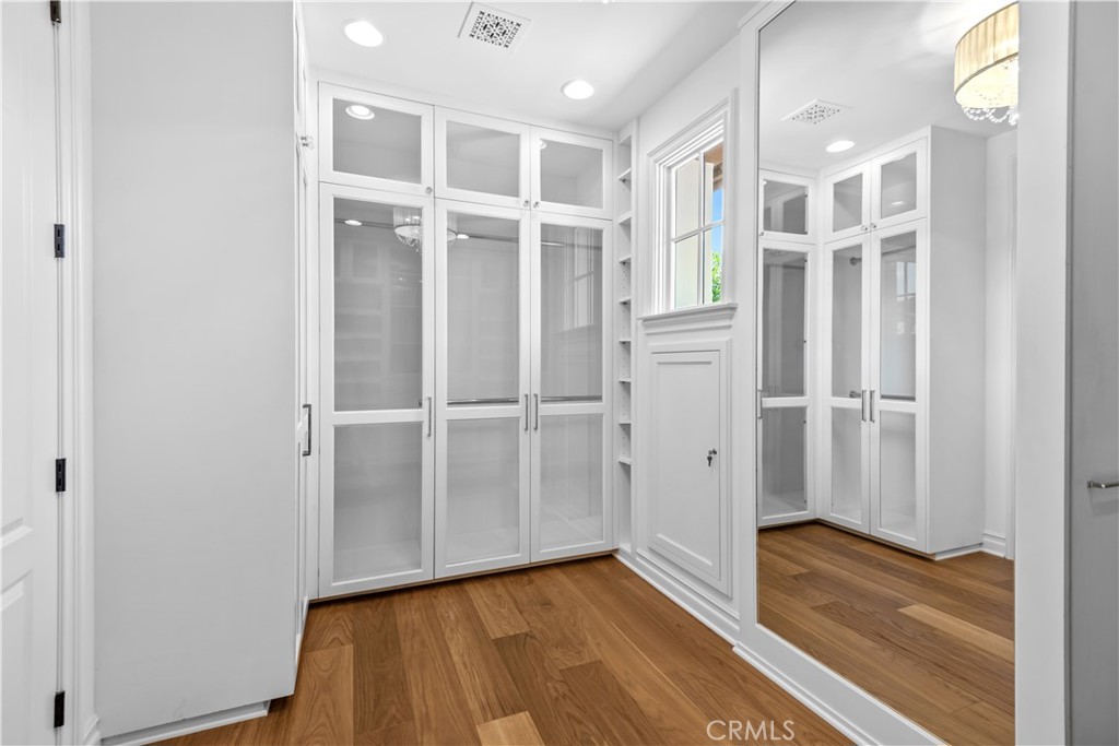 MLS #SR25272146 image #16