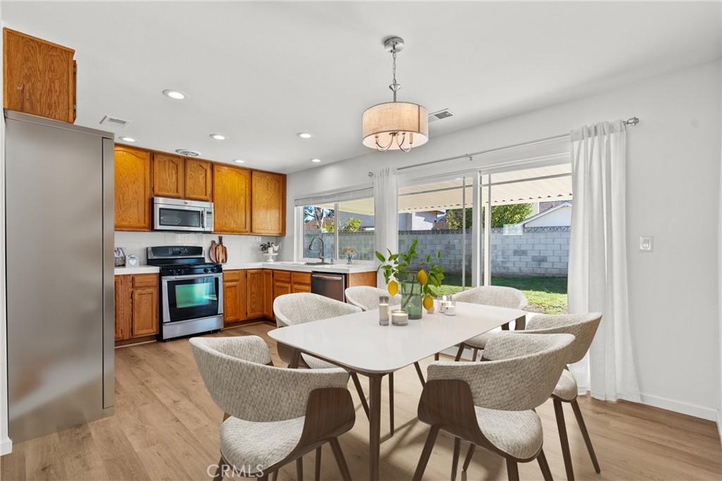 MLS #SR25272180 image #16