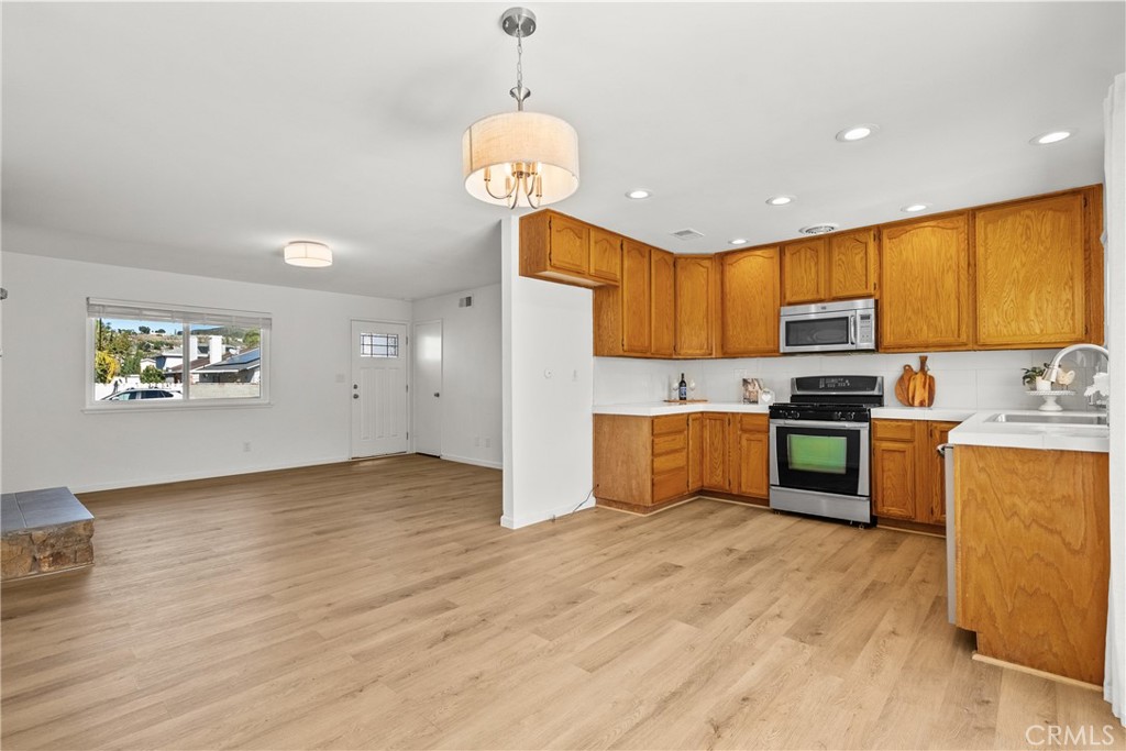 MLS #SR25272180 image #19