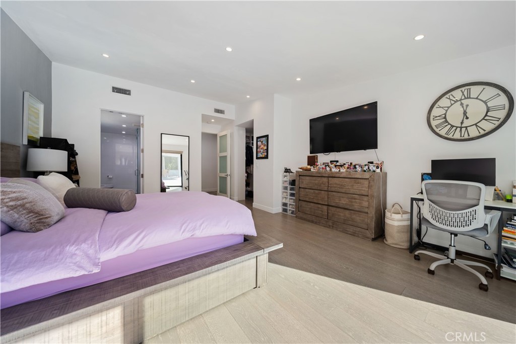 MLS #SR25272186 image #22