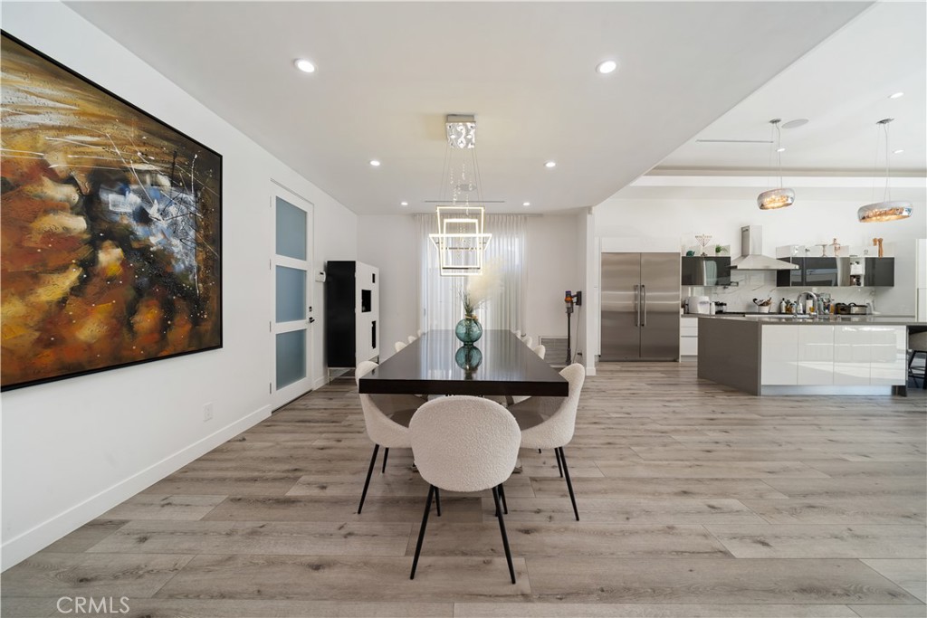 MLS #SR25272186 image #4