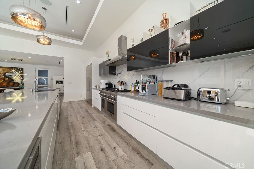 MLS #SR25272186 image #8