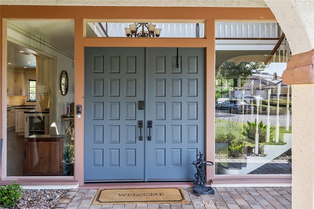 MLS #SR25272231 image #1