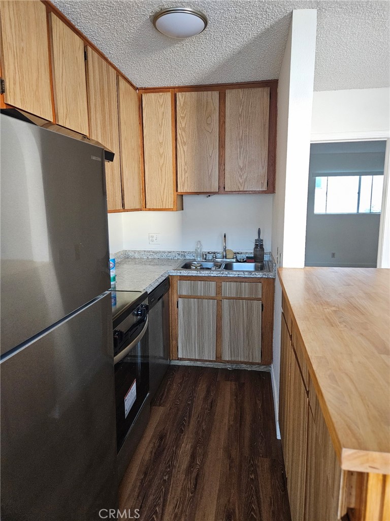 MLS #SR25272240 image #3